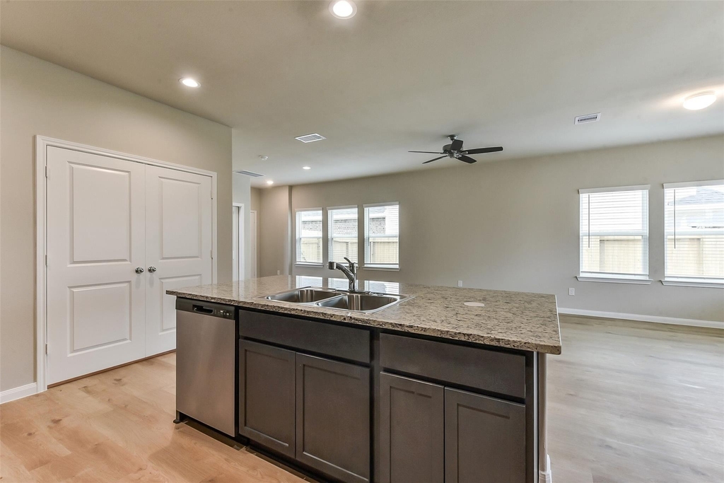 3842 Sugardale Street - Photo 14