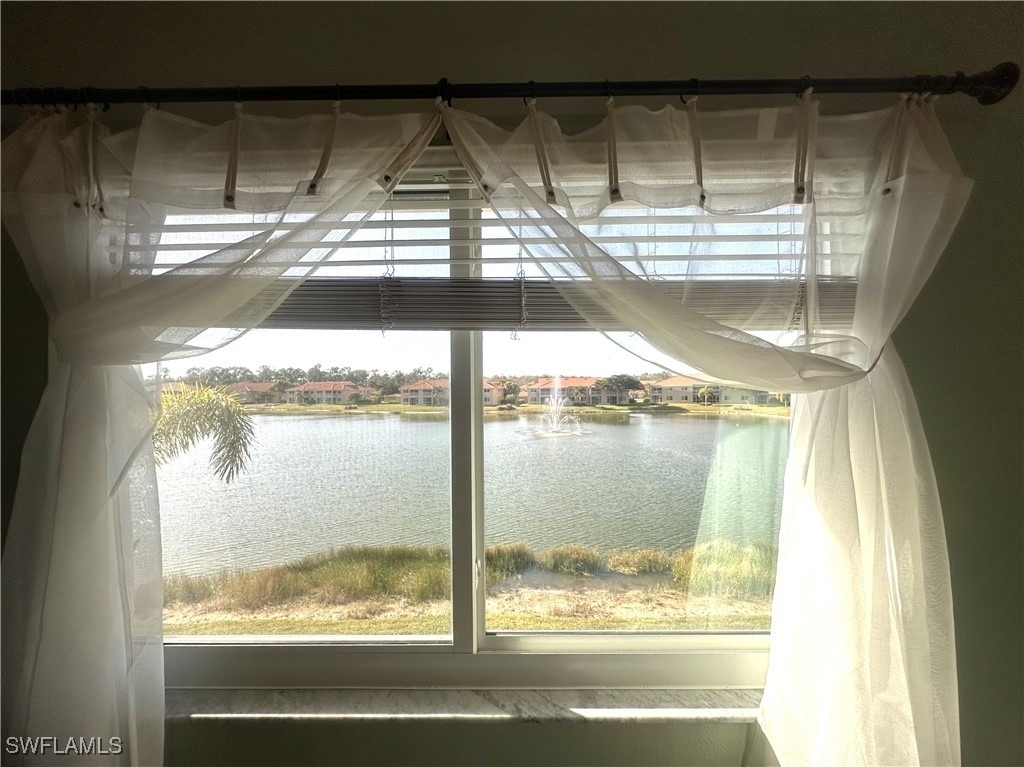 6880 Huntington Lakes Circle - Photo 8