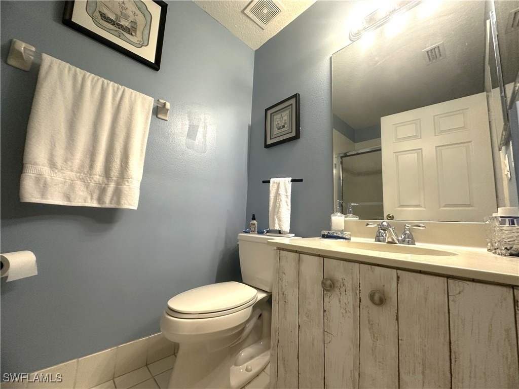 6880 Huntington Lakes Circle - Photo 18