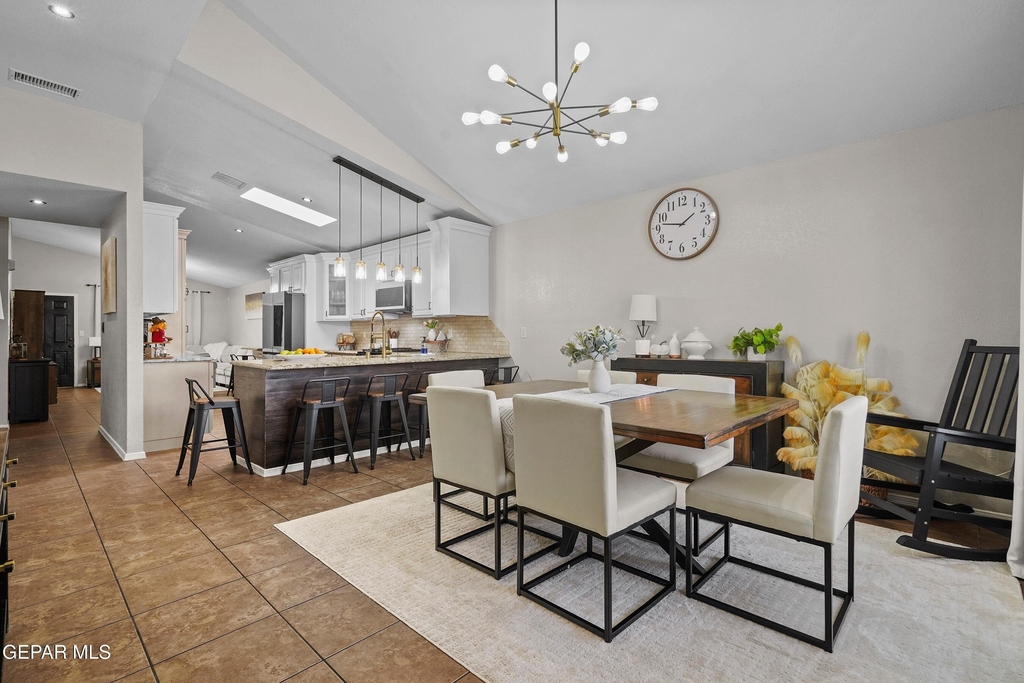 11929 Mesquite Rock Drive - Photo 14