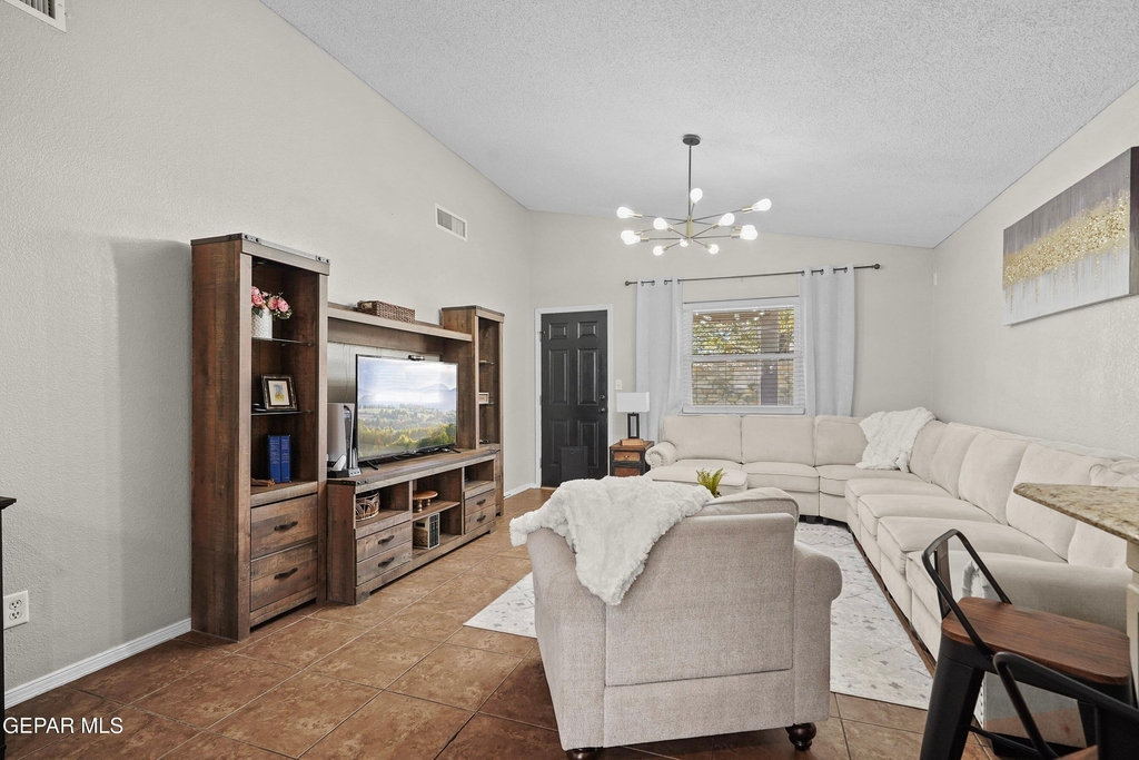 11929 Mesquite Rock Drive - Photo 11