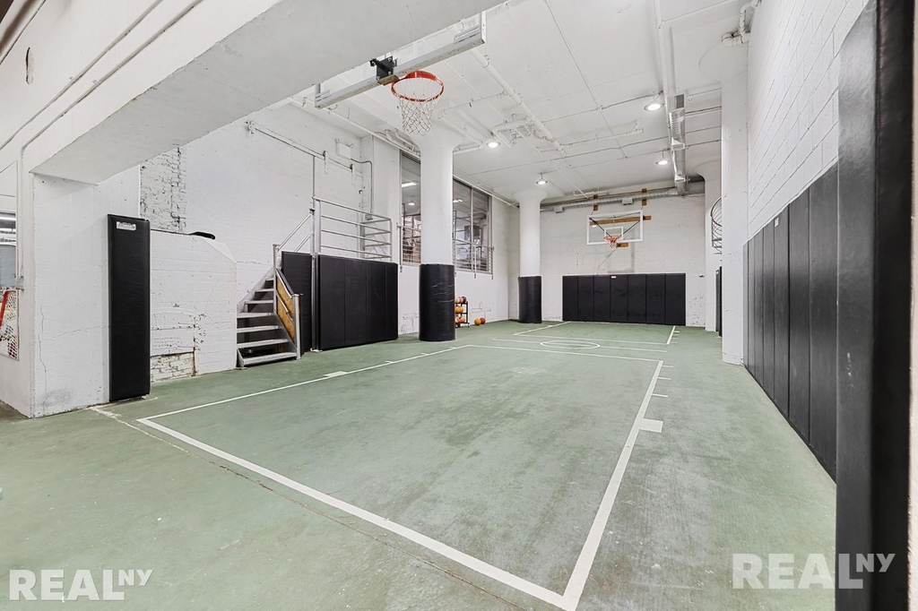 99 Gold Street - Photo 12