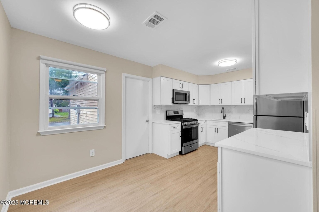 4 Cooper Court - Photo 10