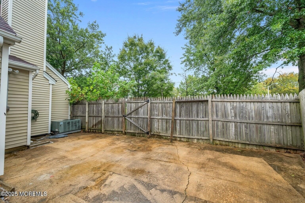 4 Cooper Court - Photo 22