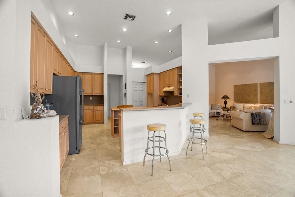 1012 Sw 156th Avenue - Photo 17