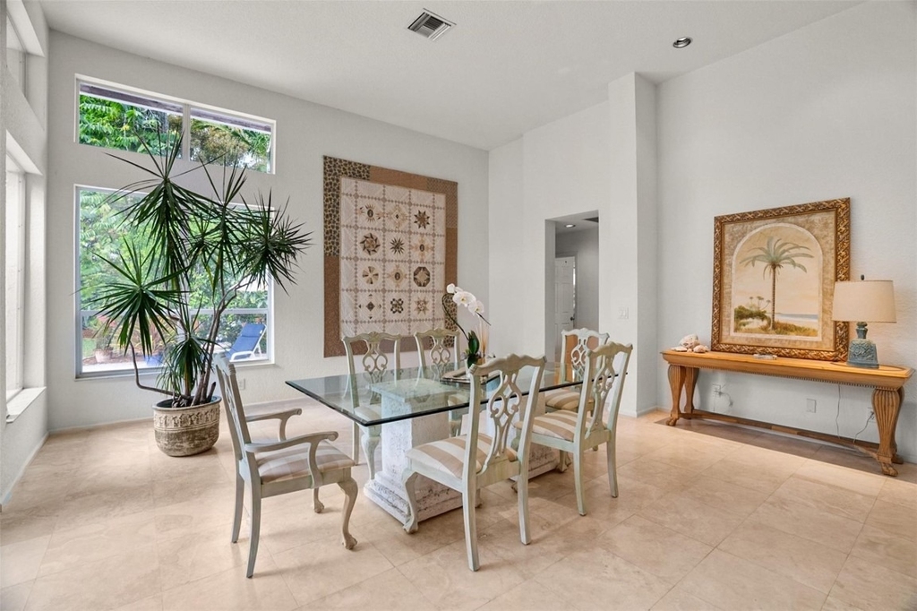 1012 Sw 156th Avenue - Photo 15