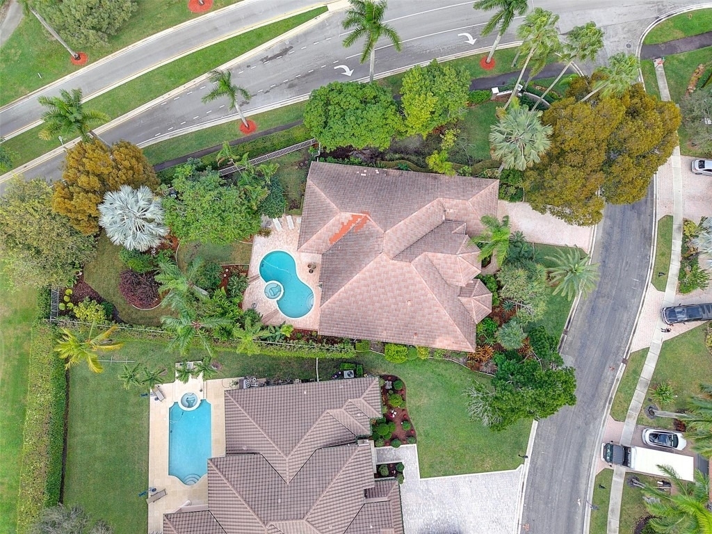 1012 Sw 156th Avenue - Photo 59