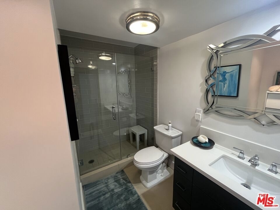 723 Palisades Beach Road - Photo 13