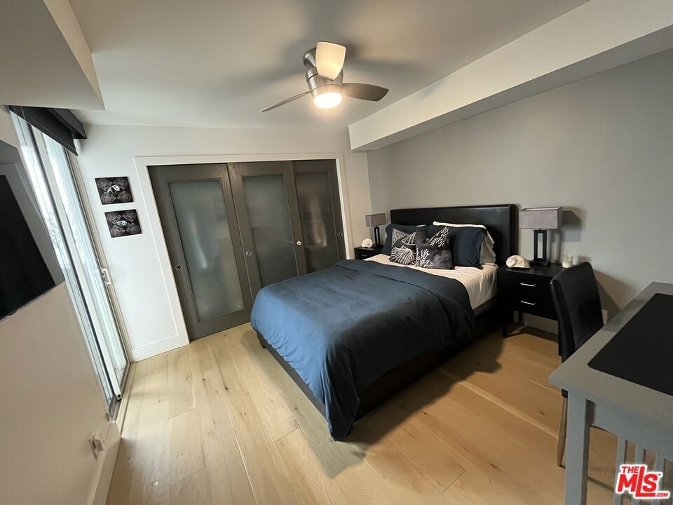 723 Palisades Beach Road - Photo 15