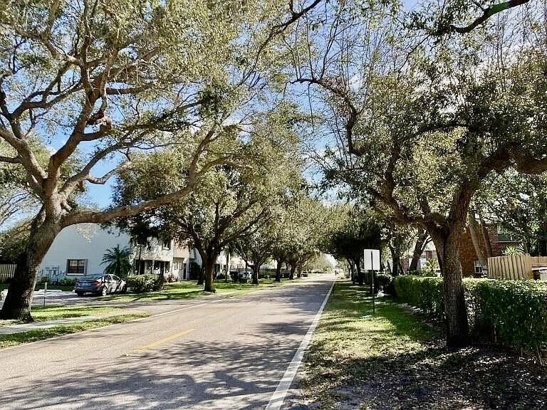 413 N Cypress Drive - Photo 25