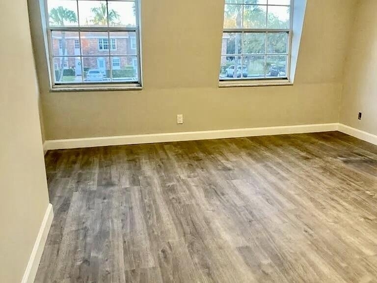413 N Cypress Drive - Photo 13
