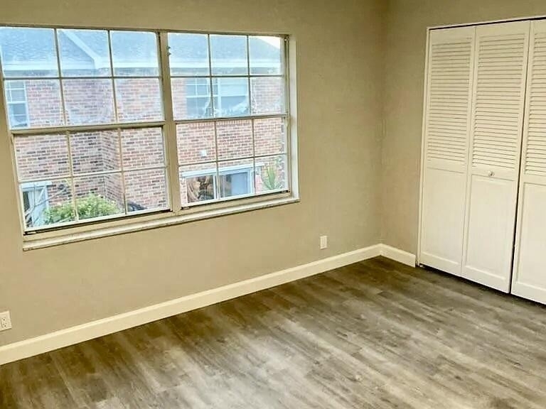 413 N Cypress Drive - Photo 12