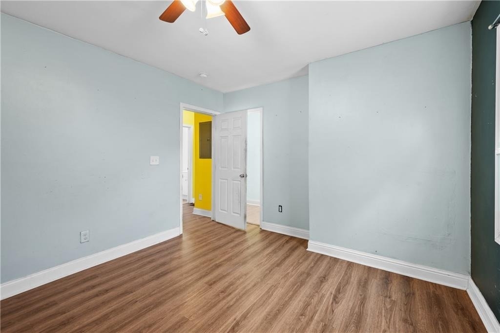 1124 Graymont Drive Sw - Photo 11