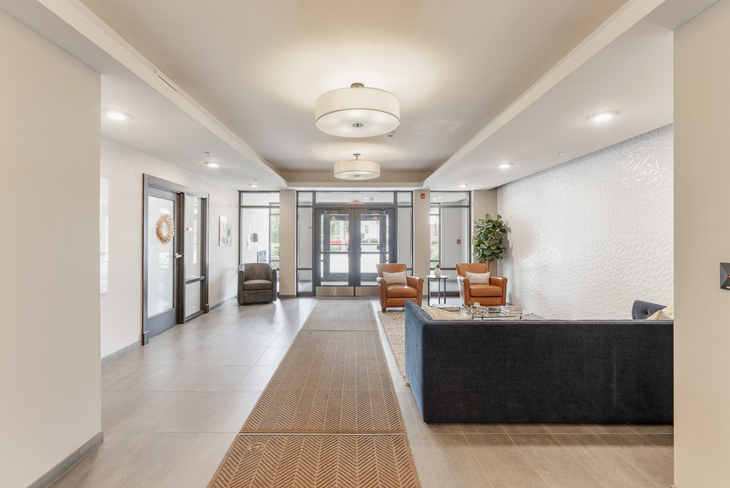 101 W Liberty Street - Photo 16