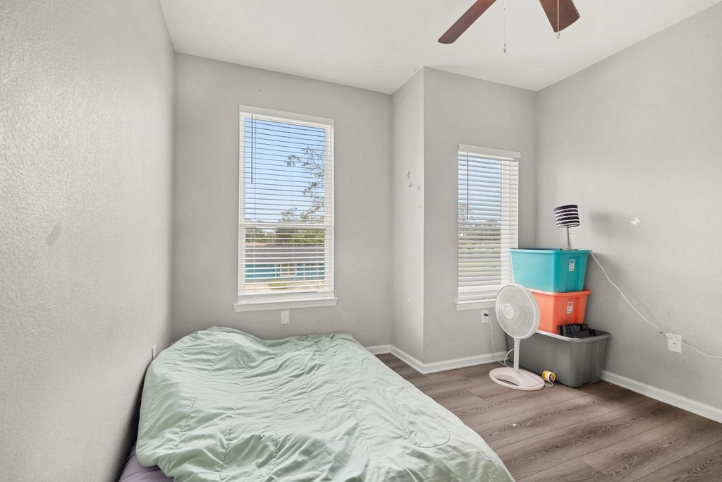 8534 Woodlyn Road - Photo 24
