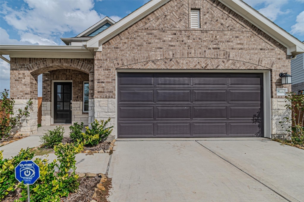 21606 Wave Hollow Drive - Photo 35