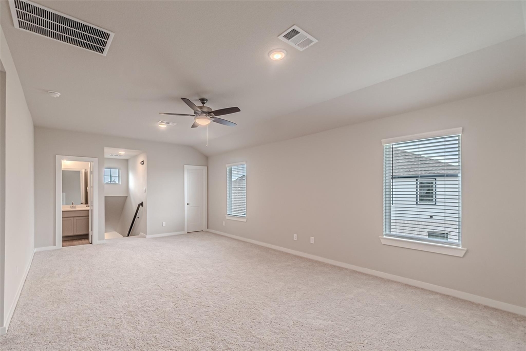 21606 Wave Hollow Drive - Photo 20