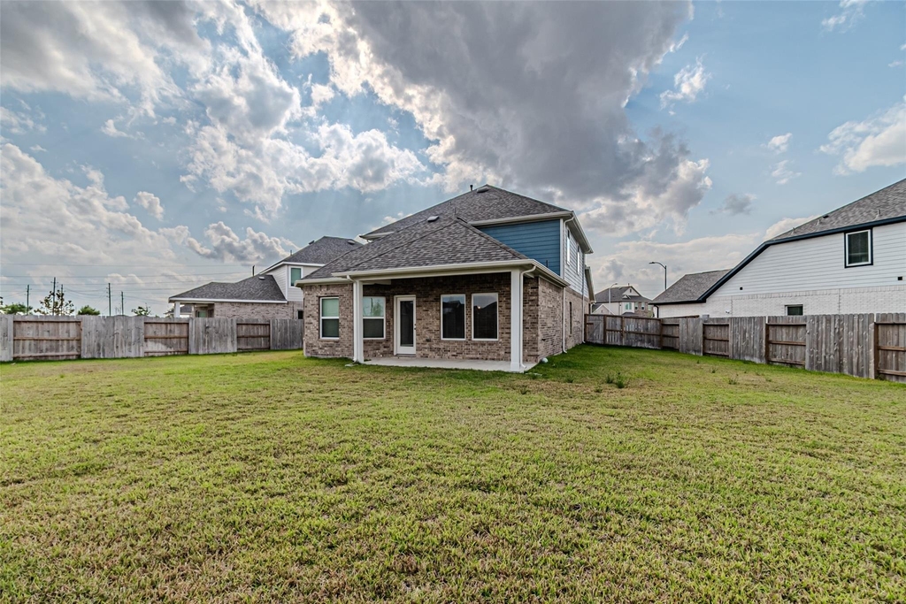 21606 Wave Hollow Drive - Photo 28