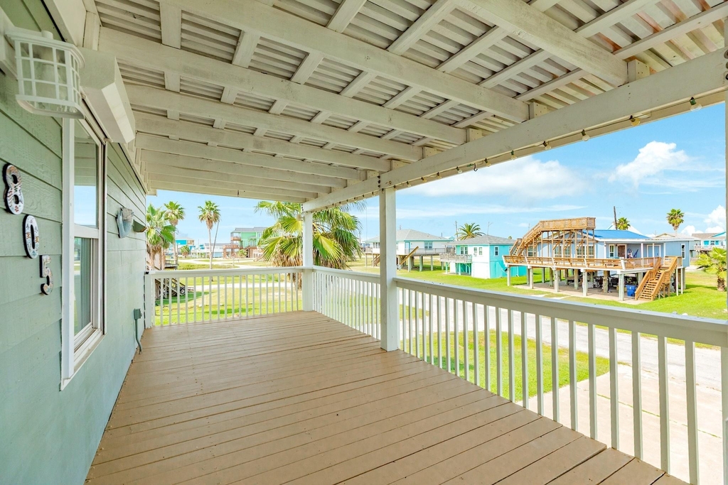 805 Seashell Drive - Photo 3