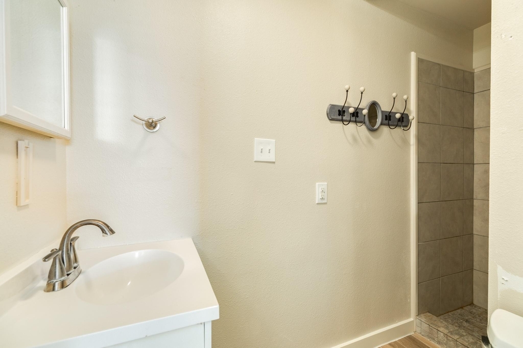 805 Seashell Drive - Photo 10