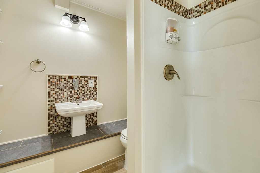 805 Seashell Drive - Photo 16