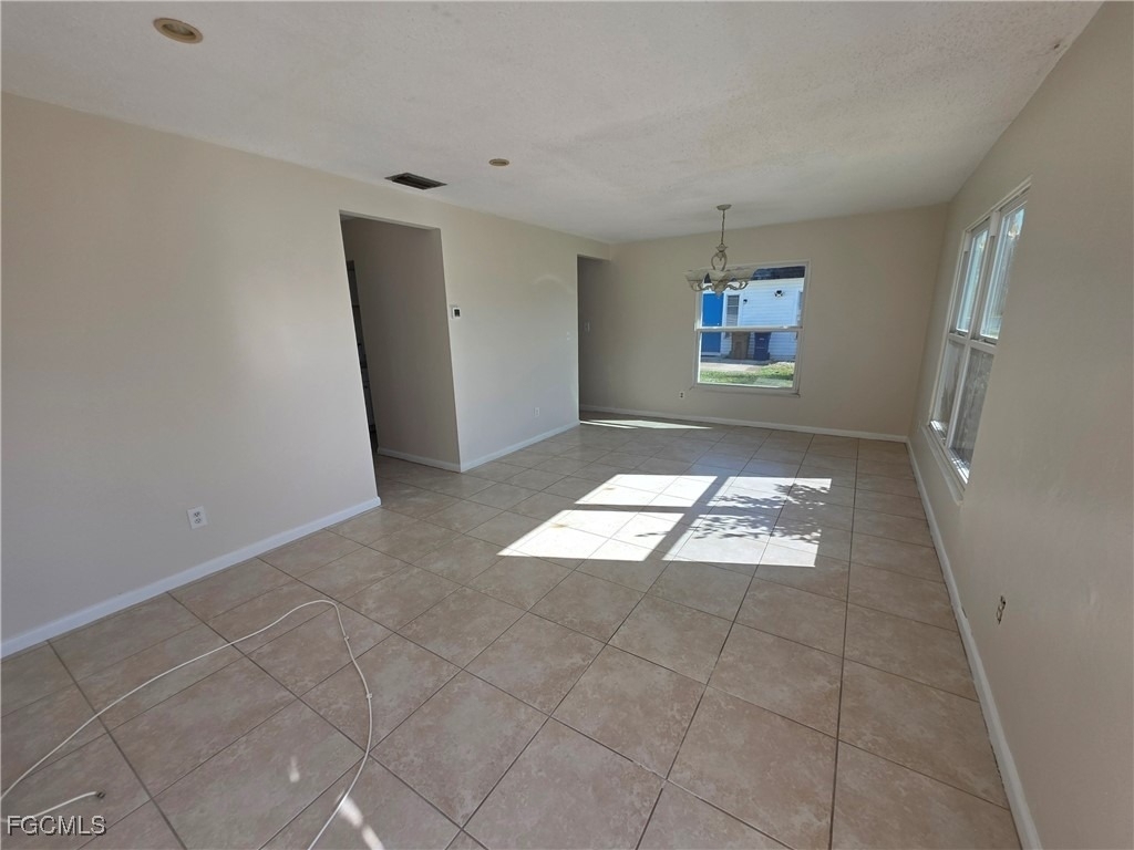 46 Hamlin Court - Photo 1