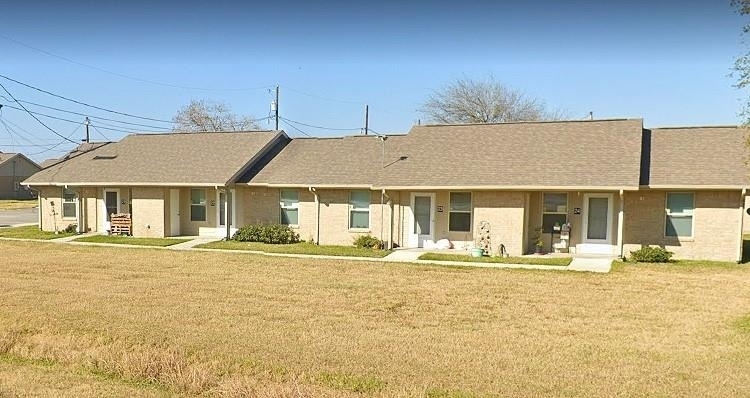 520 E Orange Street - Photo 3