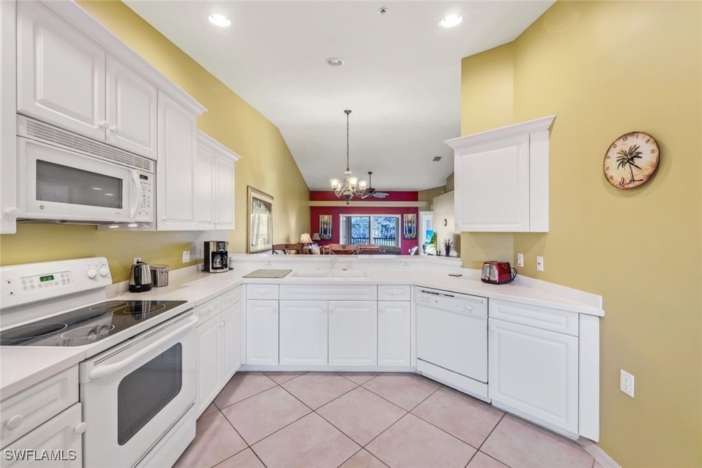 2790 Cypress Trace Circle - Photo 16