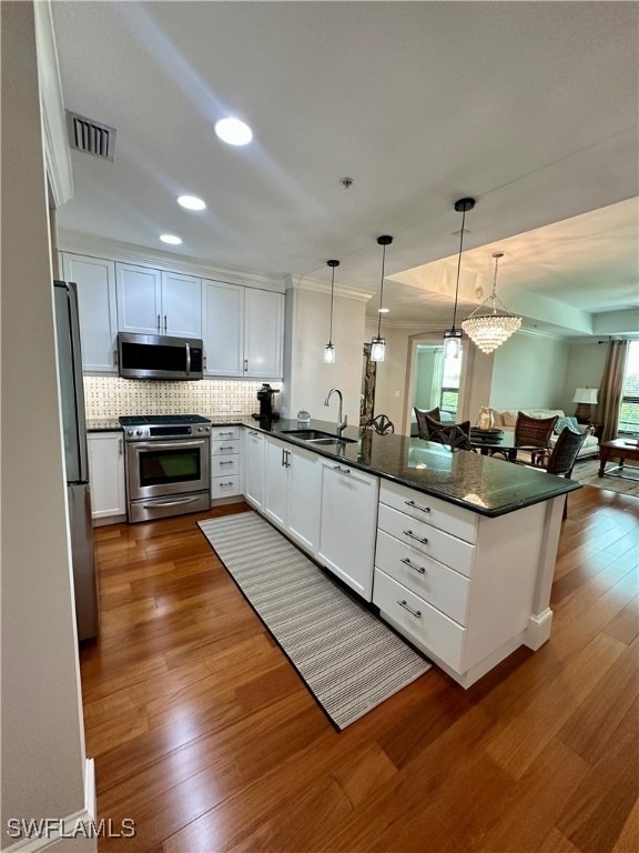 9115 Strada Place - Photo 1