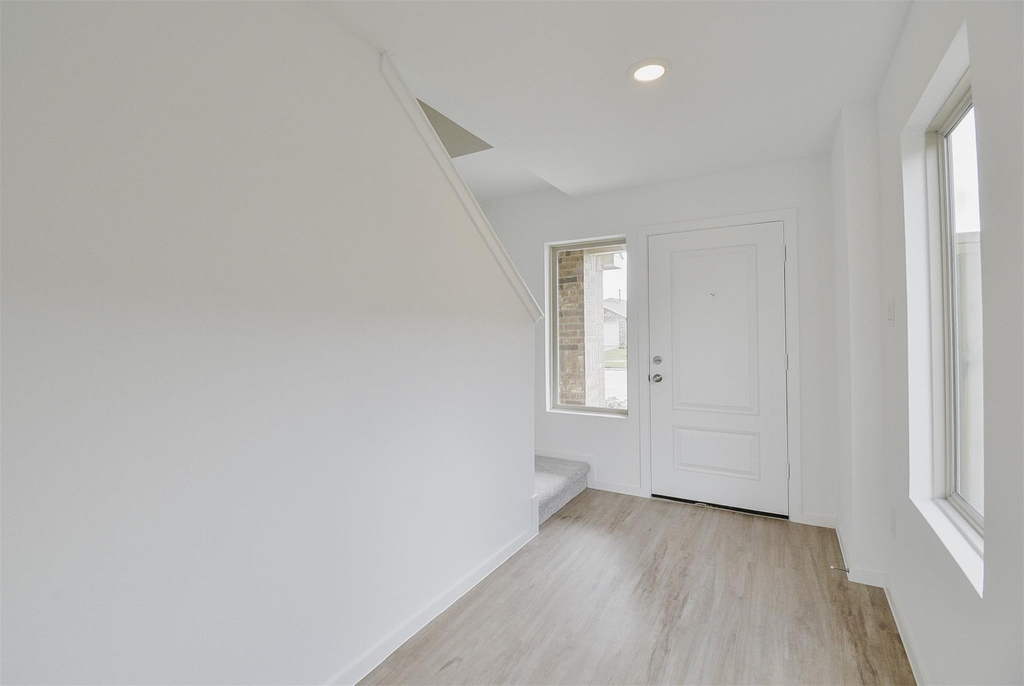 18546 Cepagatti Dr - Photo 4