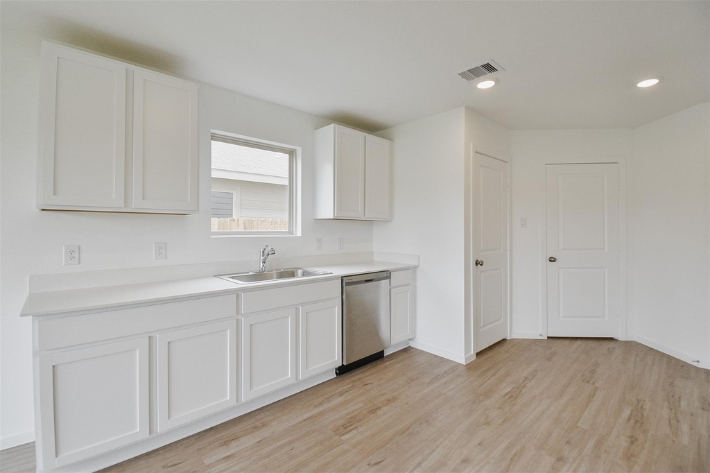 18546 Cepagatti Dr - Photo 10