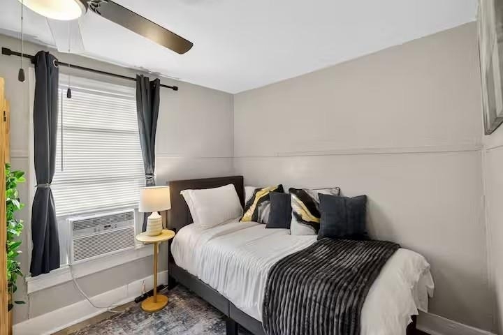 1401 Collier Street - Photo 14