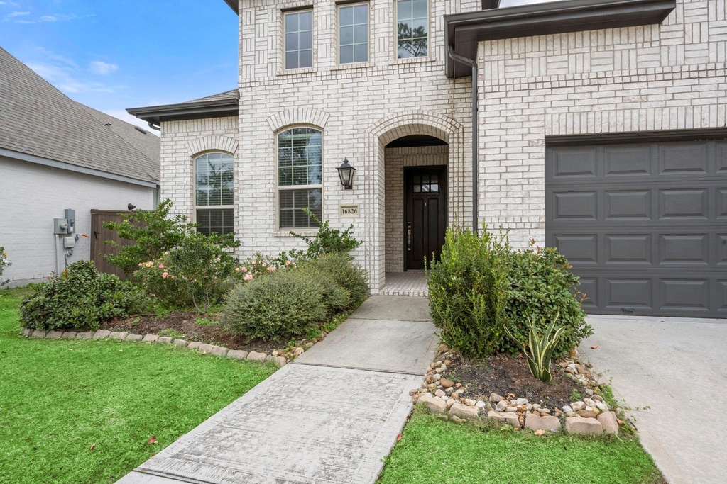 16826 Beechwood Forest - Photo 3