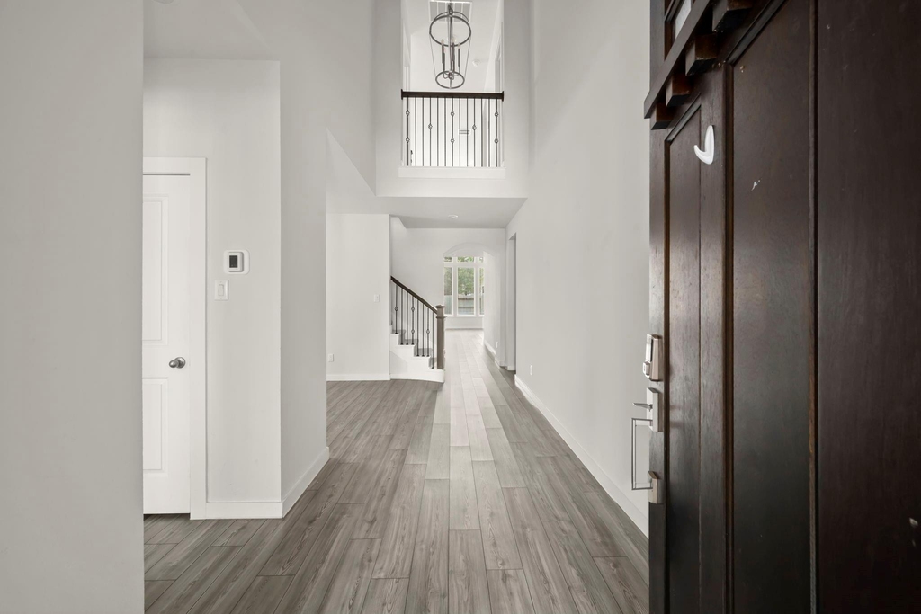 16826 Beechwood Forest - Photo 4