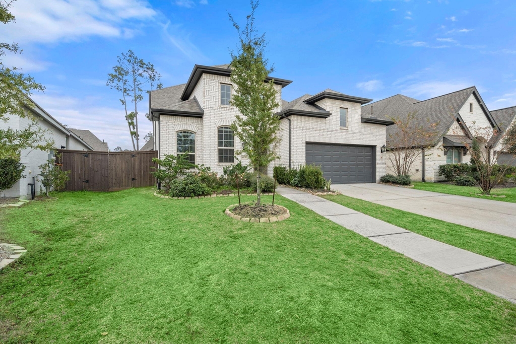 16826 Beechwood Forest - Photo 2