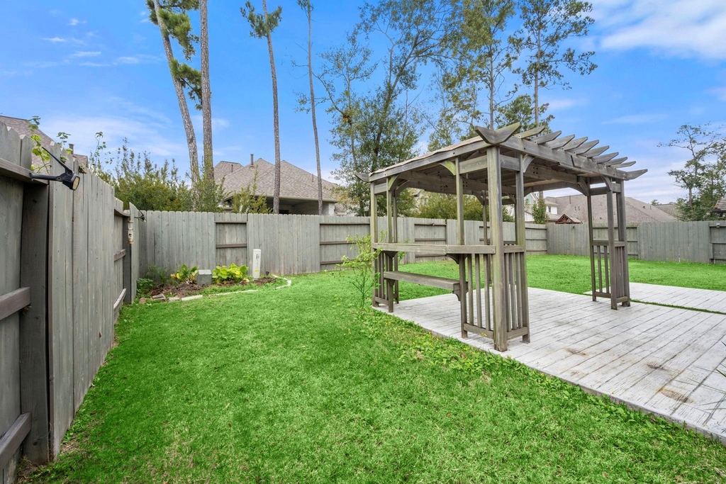 16826 Beechwood Forest - Photo 30
