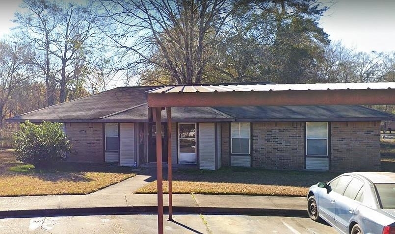 1203 E 5th Avenue - Photo 2