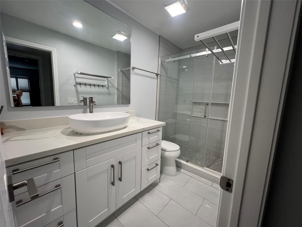 840 Threadneedle Street - Photo 17