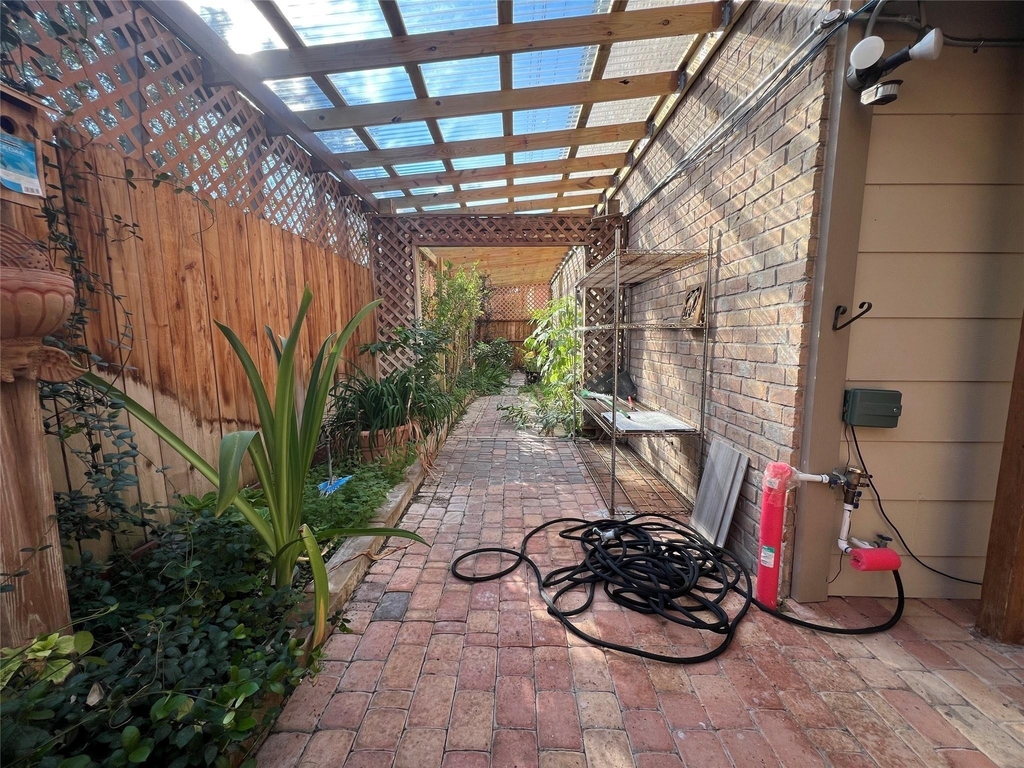 840 Threadneedle Street - Photo 19