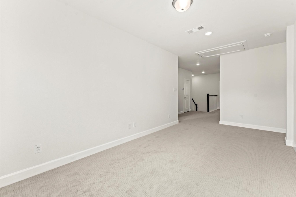 9606 Pink Blossom Court - Photo 34