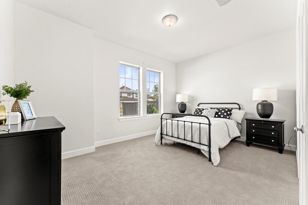 9606 Pink Blossom Court - Photo 25