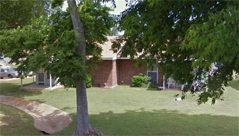 700 W Broad Street - Photo 5