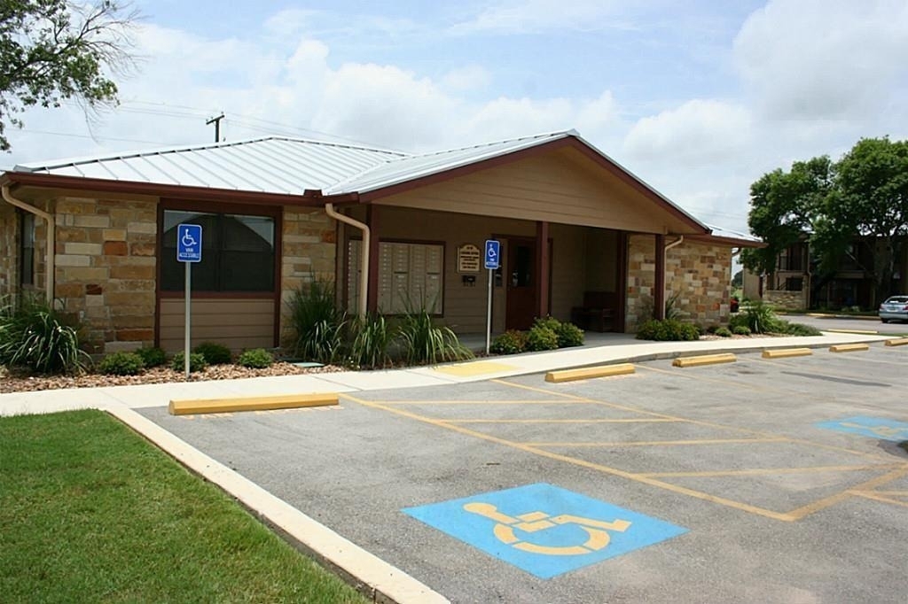 2701 Zanderson - Photo 1