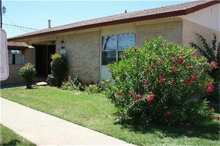 2701 Zanderson - Photo 4