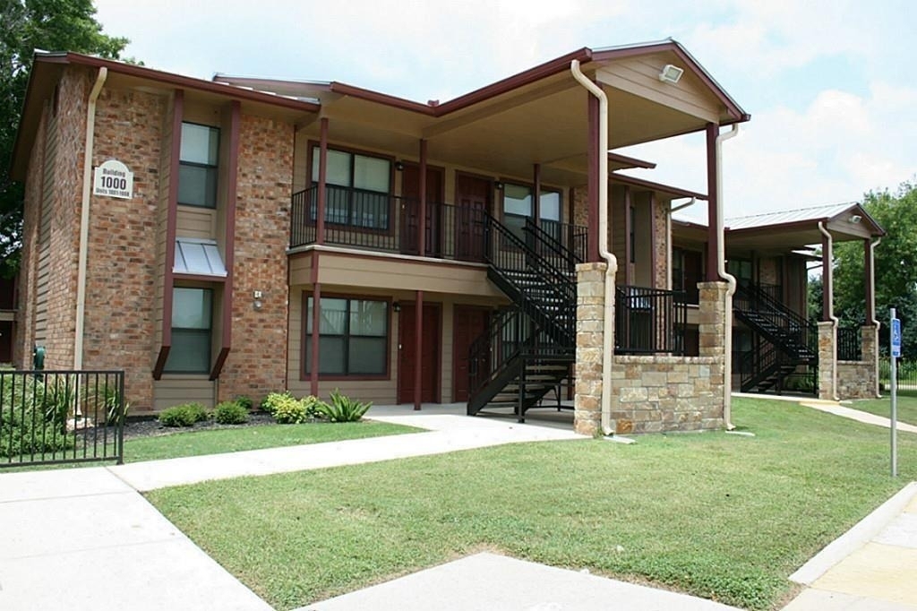 2701 Zanderson - Photo 3