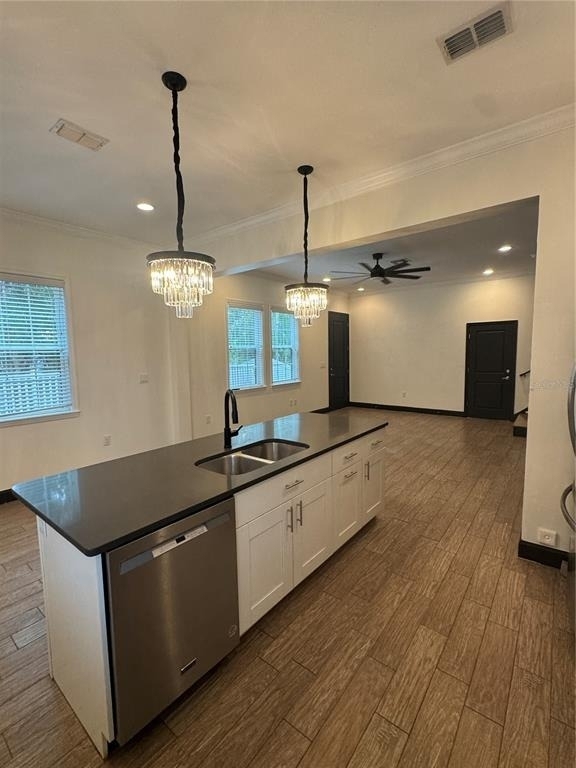 331 N Trask Street - Photo 6