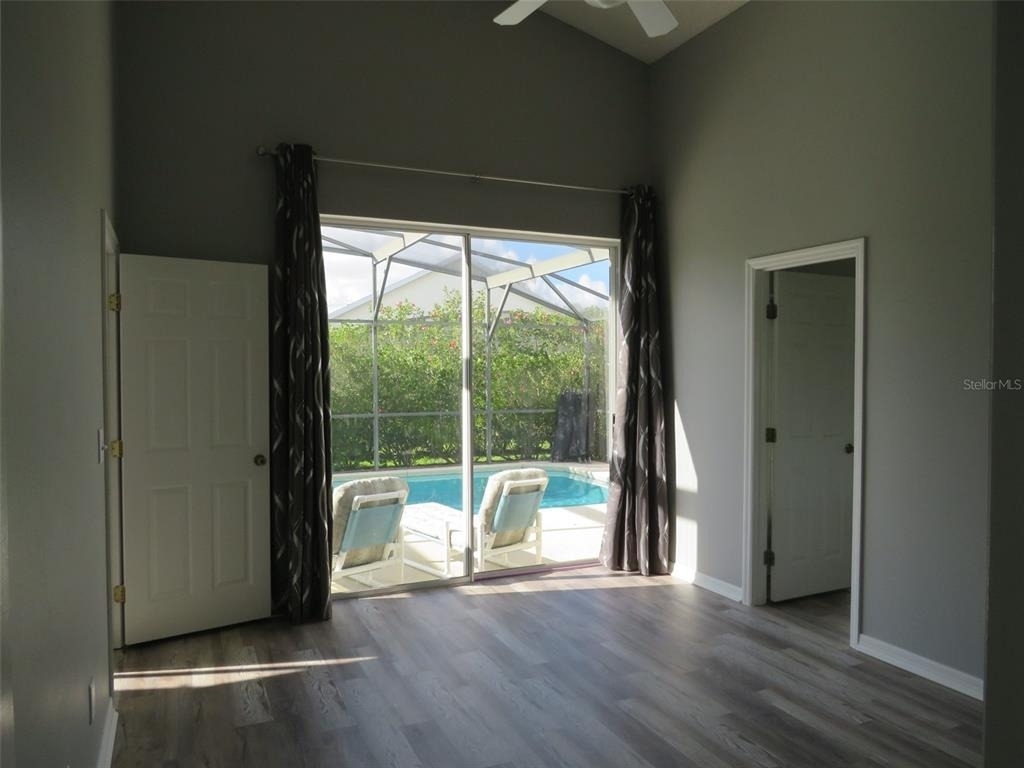 16625 Palm Spring Drive - Photo 34