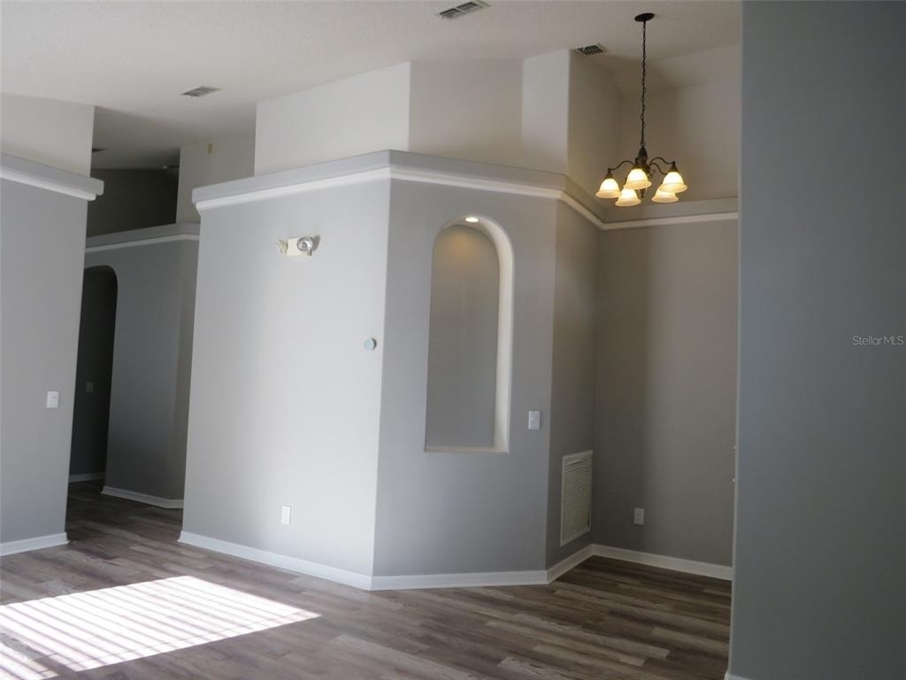 16625 Palm Spring Drive - Photo 9