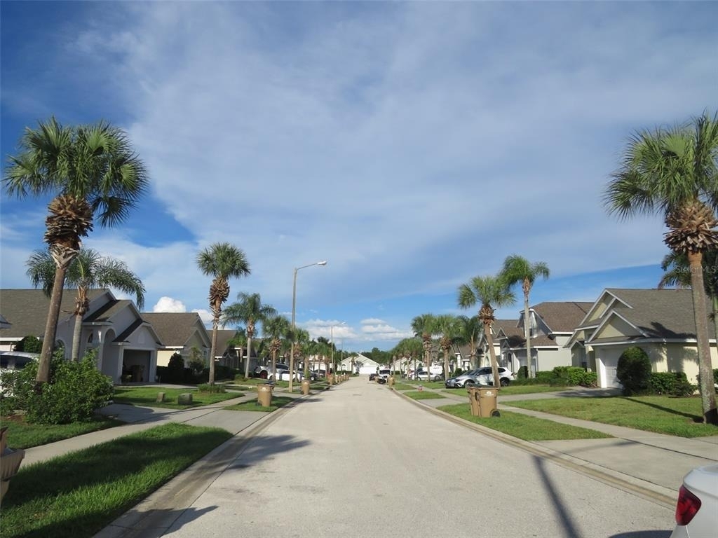 16625 Palm Spring Drive - Photo 2