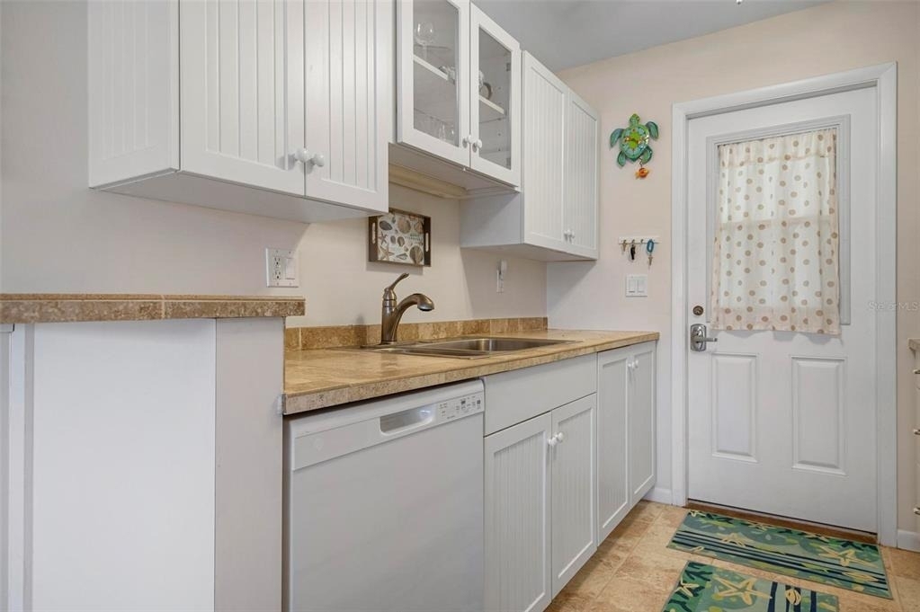 3808 Gulf Of Mexico Drive - Photo 3